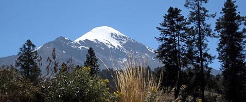 International Mountain Guides climbing and trekking expeditions