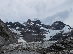 Hanging glaciers in the French Valley. (Photo by Tye Chapman)