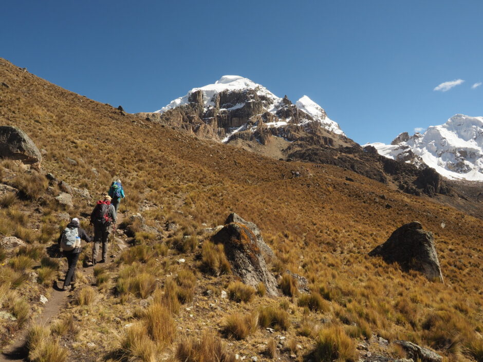 Peru Trekkers Reach Cuyoc Img Blog