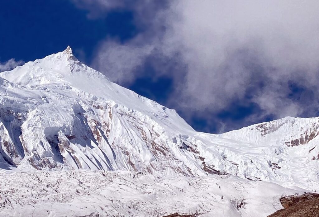 Manaslu from near Base Camp (Phunuru)