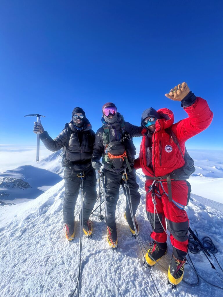 The team at the top of Antarctica (Max Bond