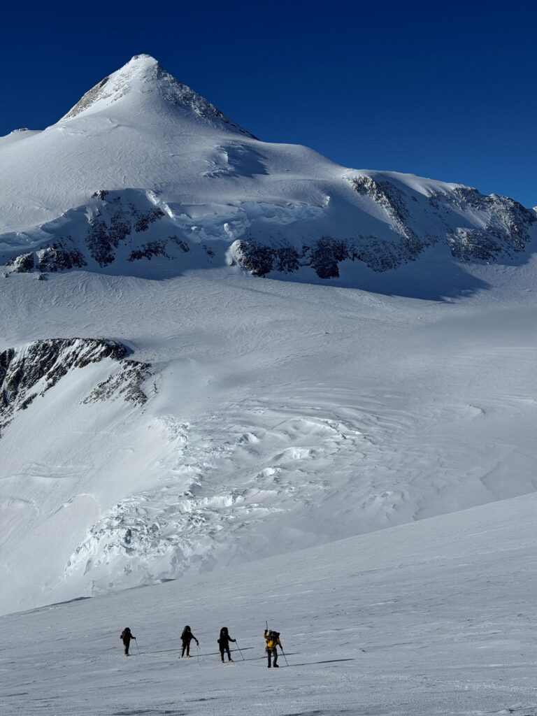 Max Bond, a Lead Guides retrospective of Mt Vinson-Summit of Antarctica!